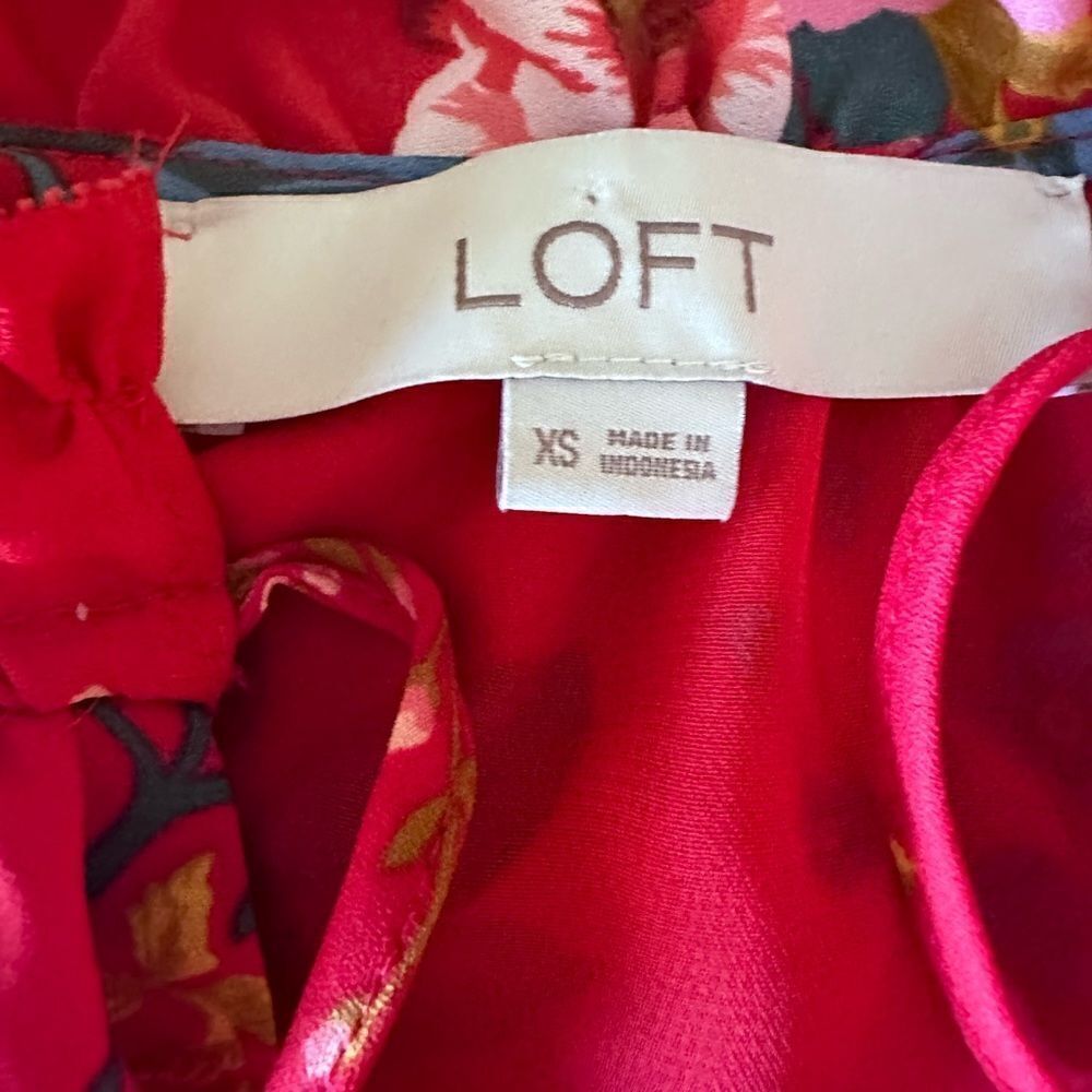 LOFT red floral summer high tie neck summer fit and flare dress - Size XS - Picture 5 of 5